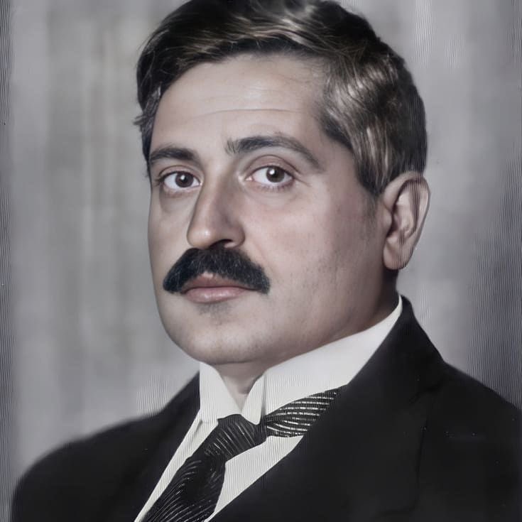 migferhaber's tweet photo. Garo Paylan:

"Talat Paşa’ya kahraman demenin, Hitler’e kahraman demekten hiçbir farkı yoktur." https://t.co/JvBR5YGWFI