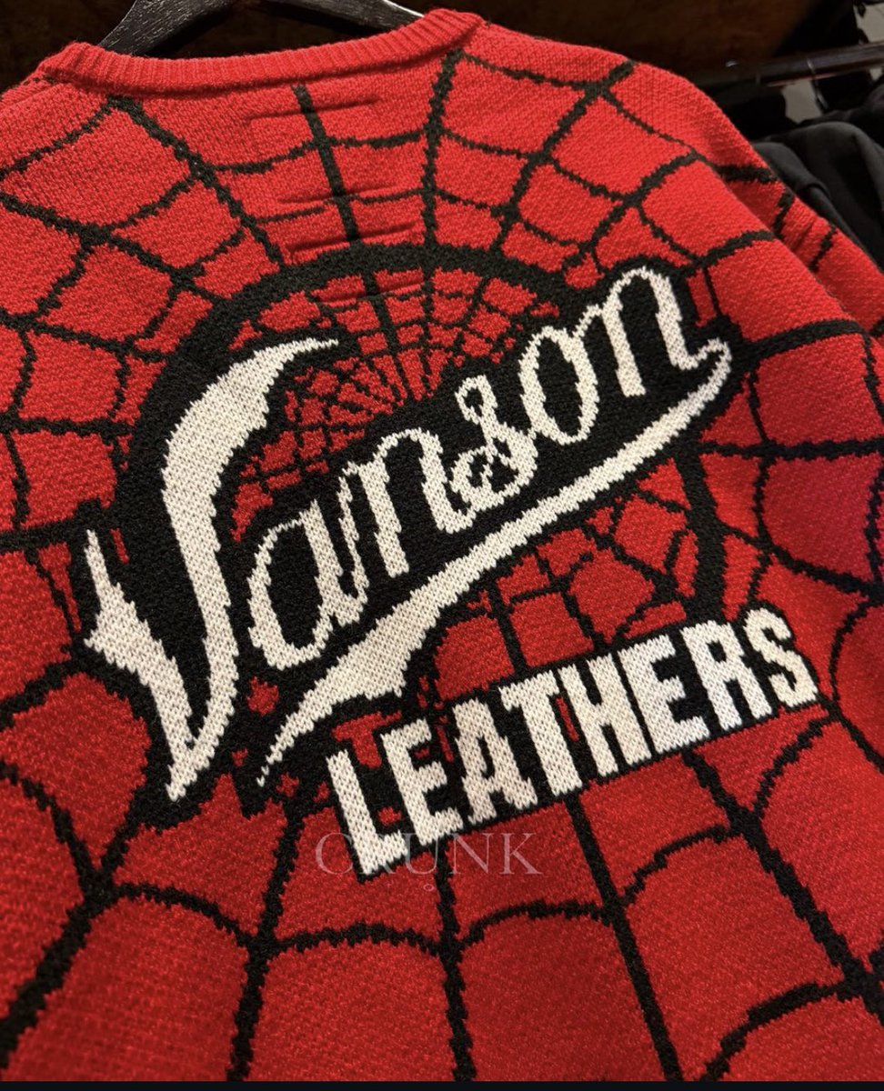 Shtreetwear's tweet photo. Supreme x Spider-Man x Vanson Leathers https://t.co/HhyUcFkJmv