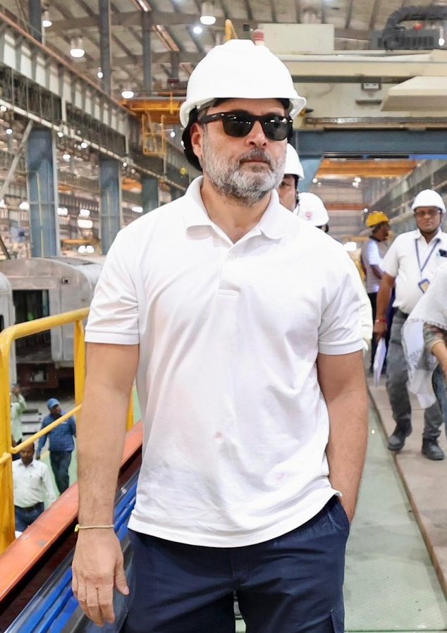 Priyaa_Purohit's tweet photo. Next PM of India 🇮🇳

Any Doubt ? https://t.co/mA5uu0uIIY