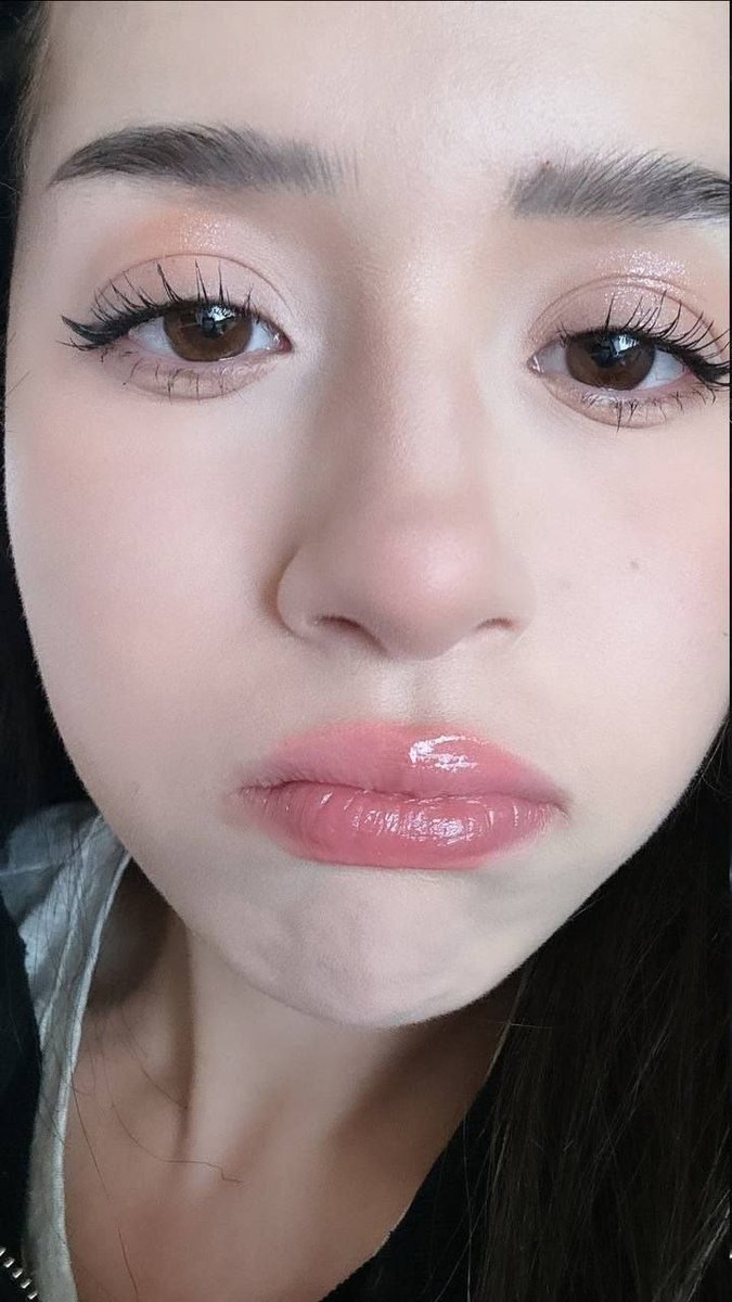 QueenPokiTakes tweet media