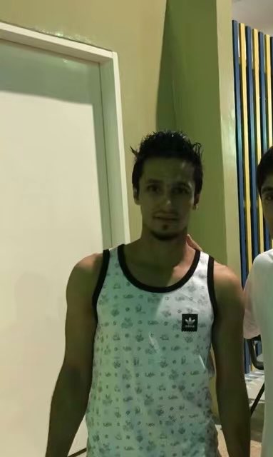 iNADER9's tweet photo. @k_ghamdi12 أهدأ من كذا ي خلوودي https://t.co/O3qwROmt0u