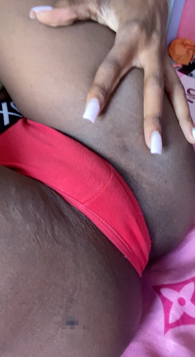 ms_cupcakeml's tweet photo. 🍑 https://t.co/uvAAlSOkpd