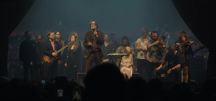 Under_Radar_Mag's tweet photo. Pulp have announced a new live album, "Live!" on Rough Trade, and an accompanying concert film, "Pulp: What Do You Do For an Encore?" 

They have also shared a live video for “A Sunset,” from the album/film, and the audio of “Disco 2000” from the album. 

https://t.co/j23DeEpA96 https://t.co/uSJ7yF5Gd5