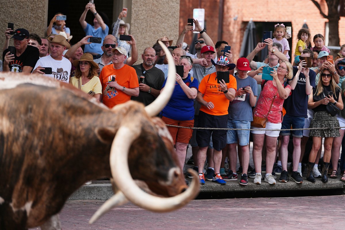 wfaa's tweet photo. Croatia fans are getting the full Texan experience at The Stockyards. 🤠 https://t.co/w48Qbj5Op5 

(AP Photo/Julio Cortez) https://t.co/bcoKKEjARC