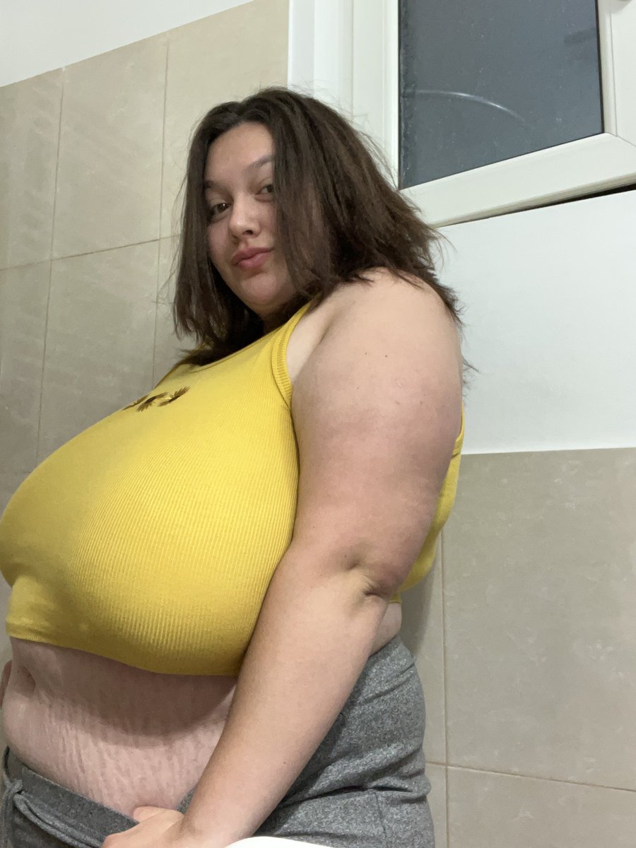 Rebeka tweet media