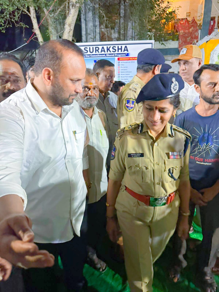 ibrahimpatelinc's tweet photo. MEE SURAKSHA 
Your Safety, Our Commitment
Malkajgiri Police Commissionerate @sumathiips  Madam Public Awareness Program Begumpet. https://t.co/wue3NYM73V