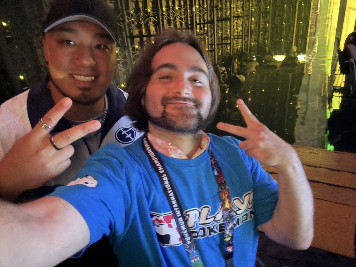 PortlandPoliwag's tweet photo. @PikaDiff Photo before disaster😂 https://t.co/XUKksyMgGo