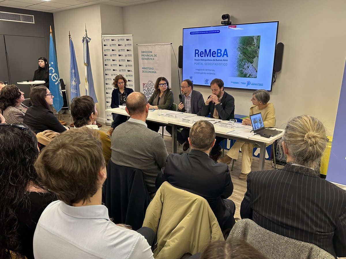 ONUArgentina's tweet photo. La CR de @ONUArgentina participó de la presentación de #REMEBA, plataforma de datos georeferenciados e información demográfica y socioeconómica de la Región Metropolitana de Buenos Aires desarrollada por @IDECBA y @estadisticapba con apoyo de @cepal_onu
https://t.co/sGuIDIyMv6 https://t.co/xjxvtPzx7M