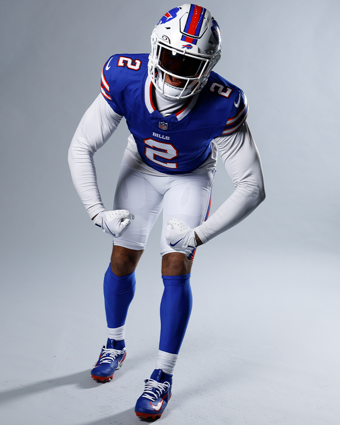 NFL's tweet photo. DJ Moore in his new threads 🧵

@idjmoore | @BuffaloBills https://t.co/bWqIAgtecw