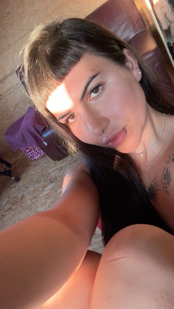 Hatlen_summer's tweet photo. os quiero a todos tributando que mi skincare no se paga sola🧴💸🐶
🎀 https://t.co/wLDhjGI1Fk 🎀 https://t.co/Dm1P1iNt2T