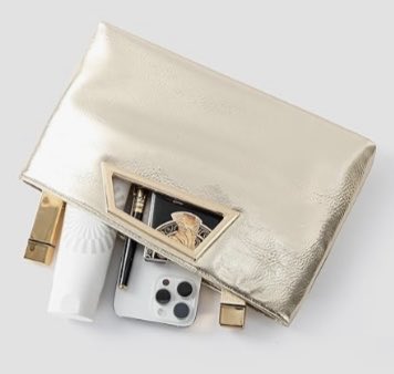 PrettyH79280's tweet photo. Sassy & Chic Leather Clutch Purse Handbag #dealdrop
Multiple colors available: Black, Cream, Navy, Silver, Gold! Khaki , Brown….
https://t.co/xSMamxrf1i
#womensfashion #handbagaddict #ootd #fashionfinds #tuesdayvibes https://t.co/PizicGi5jf
