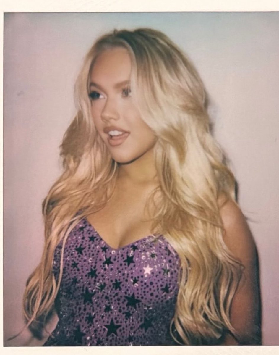 Freya ⋆ tweet media