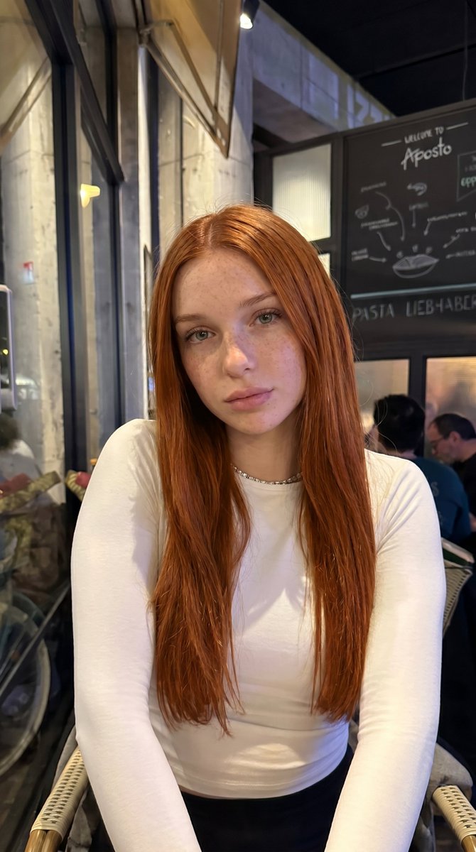 angelvicky tweet media