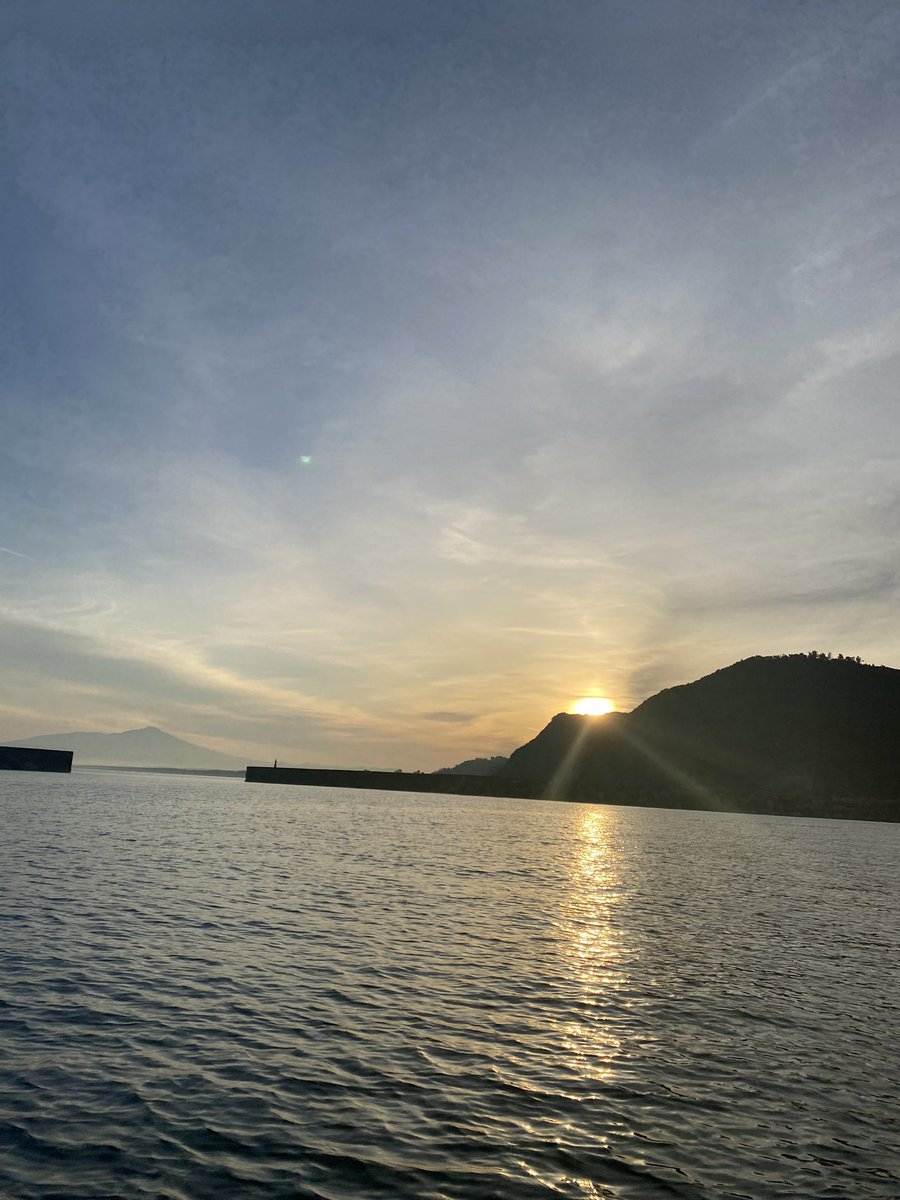 rjp_rs's tweet photo. おは海苔沢と思ったら工事のロープ貼ってあるから加茂からおはようございます😃 https://t.co/ibX2IIiwi3