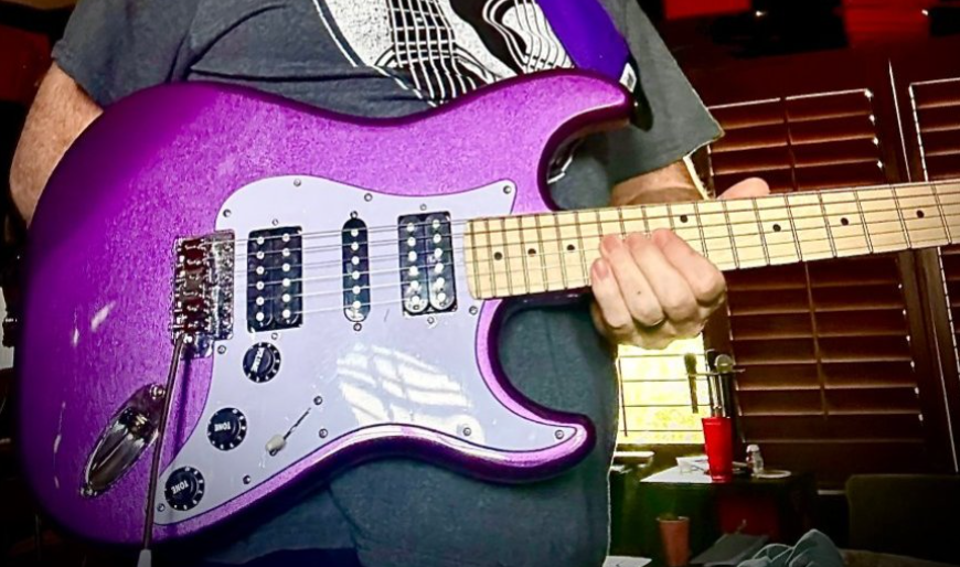 Guitarbizon's tweet photo. Let's see some PURPLE guitars!