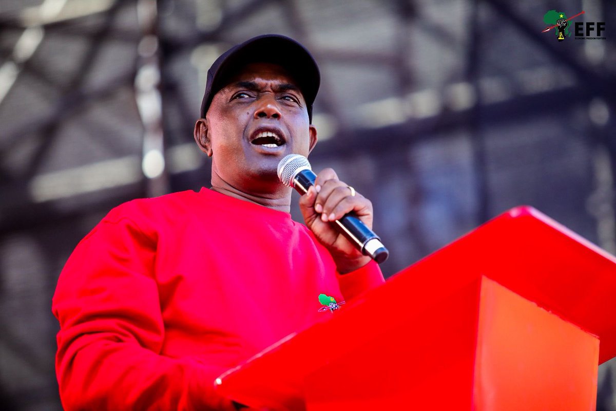 ZizinjaAbelungu's tweet photo. Thank you DP, Godrich Gardee, for being a pillar of strength during one of the most difficult times of our lives. Your support, patience, and unwavering leadership. You became a Deputy President during one of the darkest periods in the EFF, when many were being sponsored to attack and tarnish our image, yet you remained steadfast and courageous, awulo gwala, even during your personal darkerst times you still remained committed in the course. Your resilience and commitment helped carry us through those challenging times.

Siyabulela, Sekela Mongameli, ngokungazenzisiyo nangokuhlala uqinile. Siyakuthanda, kakhulu, kwaye siyayixabisa indima oyidlalileyo ekusikhokeleni kula maxesha anzima. 
❤️🖤💚🙏🏾🙏🏾🙏🏾🥺🥺🥺