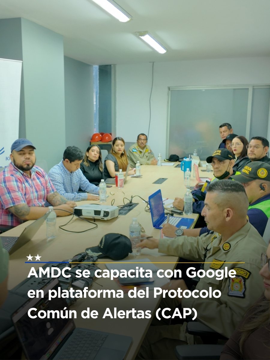 amdc_hn's tweet photo. Autoridades de AMDC y equipos de primera respuesta: SIMGER, CODEM, COPECO, Policía Municipal y Cuerpo de Bomberos recibieron capacitación impartida por Google en plataforma del Protocolo Común de Alertas (CAP) para fortalecer mecanismos de alerta temprana y respuesta ante emergencias en el Distrito Central.

Ahora se emitirán alertas en tiempo real a los capitalinos sobre eventos climáticos y situaciones de riesgo que puedan afectar la seguridad de los ciudadanos.