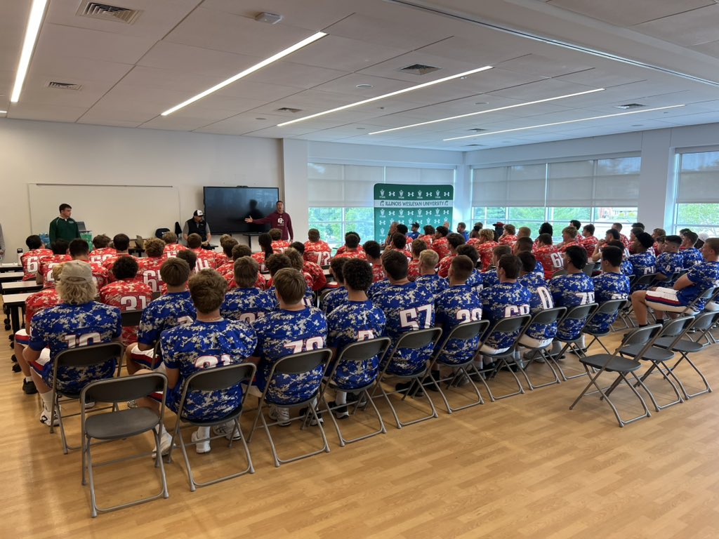 CoachMyers873's tweet photo. Huge shout out to the man behind the scenes @CoachMorrissey7 for his great work prepping for a huge week @IHSFCA1 @ilshrinegame 

We all appreciate your enthusiasm and attention to detail to make this the best week you can for everyone involved 📈 https://t.co/FLQ8F7LRDo