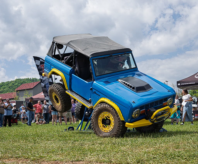WildHorses4x4's tweet photo. We put on a fun Flex event in Tennessee 🤠 Be sure to check out the highlights on our YT channel
#FlexTest #RTI #RTIRamp #EarlyBronco #Ford #Bronco https://t.co/1q5dpUwwj2