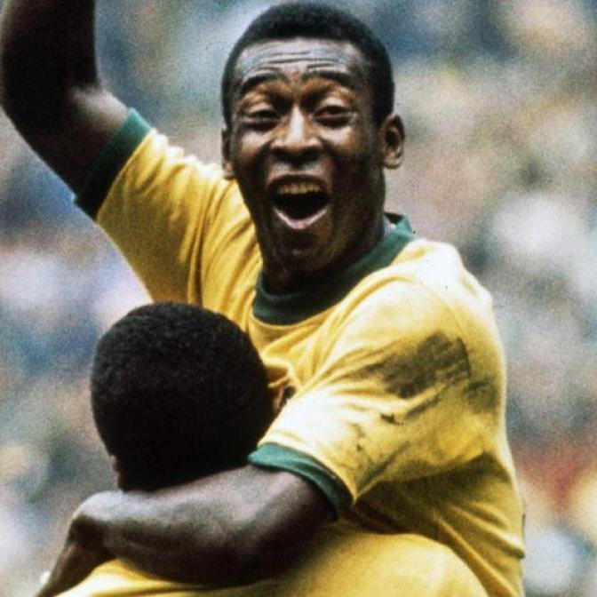 Footballogue's tweet photo. Kylian Mbappé a désormais 𝗣𝗟𝗨𝗦 𝗗𝗘 𝗕𝗨𝗧𝗦 𝗘𝗡 𝗖𝗢𝗨𝗣𝗘 𝗗𝗨 𝗠𝗢𝗡𝗗𝗘 que le légendaire Pelé... à seulement 𝟮𝟳 𝗔𝗡𝗦 ! 😱😱

C'est tellement sa compétition... https://t.co/t15hUc1IlQ