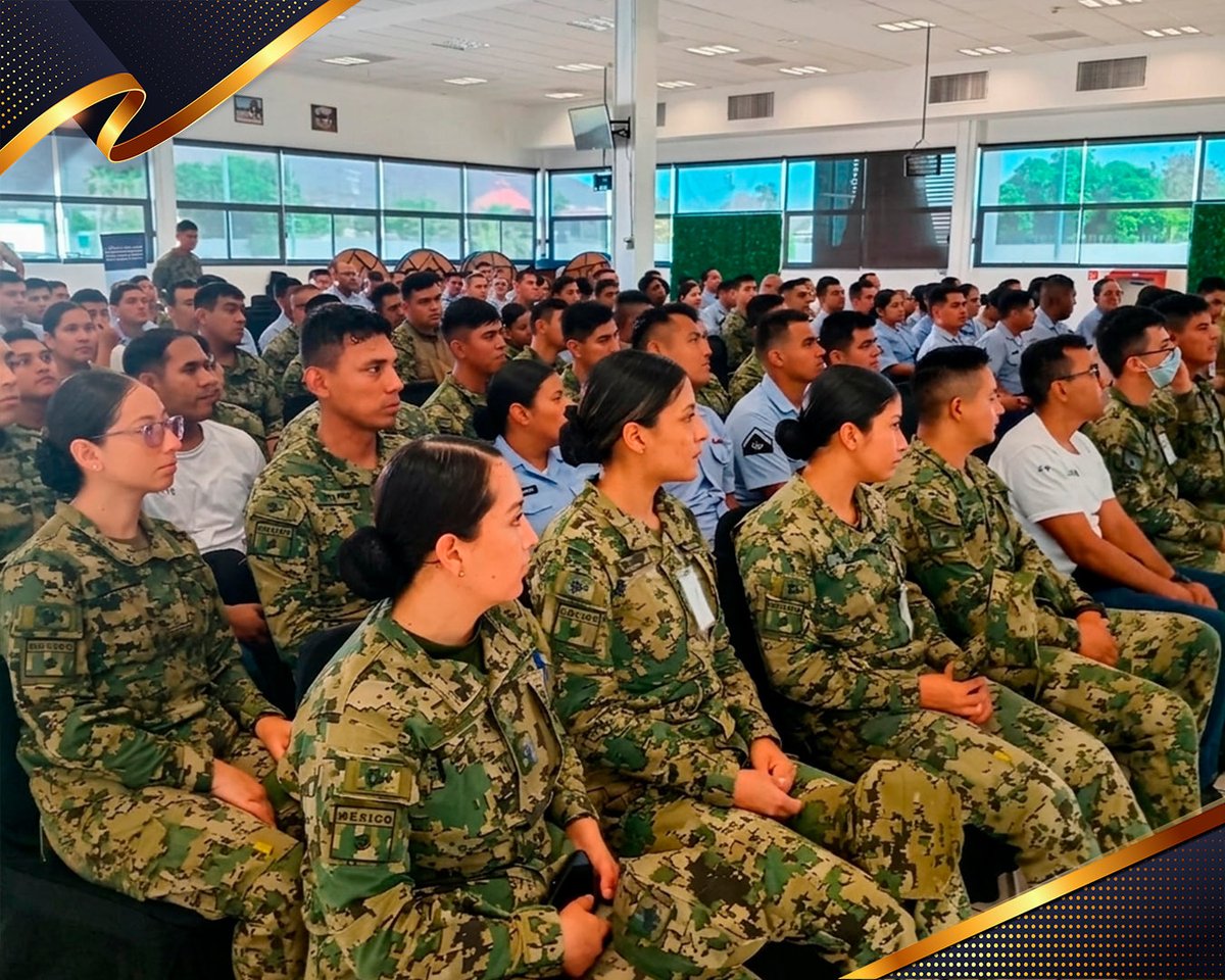 SEMAR_mx's tweet photo. #SabíasQue el personal naval se capacita de manera permanente en temas de Derechos Humanos, detención y uso de la fuerza para actuar con profesionalismo, responsabilidad y apego a la ley en cada una de sus misiones.

En las instalaciones de la Segunda Región Naval y como parte del Plan Anual de Capacitación 2026, se impartió una jornada de capacitación en materia de detención y uso de la fuerza, así como sobre la misión, mandato y labor del Comité Internacional de la Cruz Roja (CICR) con las Fuerzas Armadas, además de las funciones y facultades en el cumplimiento de la ley.
La preparación constante nos permite servir mejor a México, actuando siempre con profesionalismo, responsabilidad y pleno respeto a los #DerechosHumanos.

#RN2