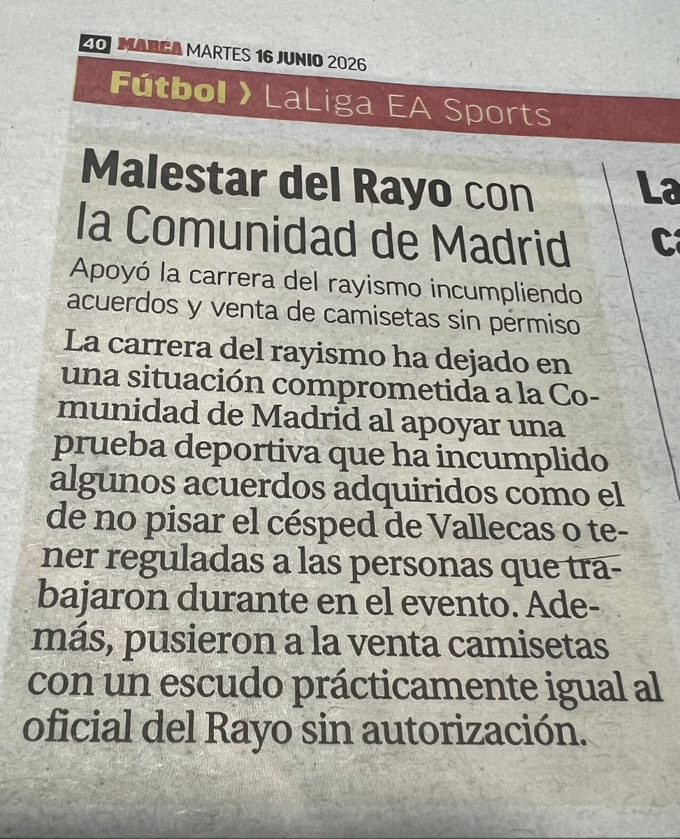 Dany_huertk9's tweet photo. Un cobarde, que tras suspenderse en la misma mañana un partido de LaLiga por su incompetencia, estuvo 2 o 3 meses escondido. Y nunca dio explicaciones.

Ni la afición, ni Bukaneros ni el barrio te quiere. Y ni te querrán. Pero tú, mala persona, que sabrás de querer. Eres oscuro. https://t.co/mWxPXCHRIi