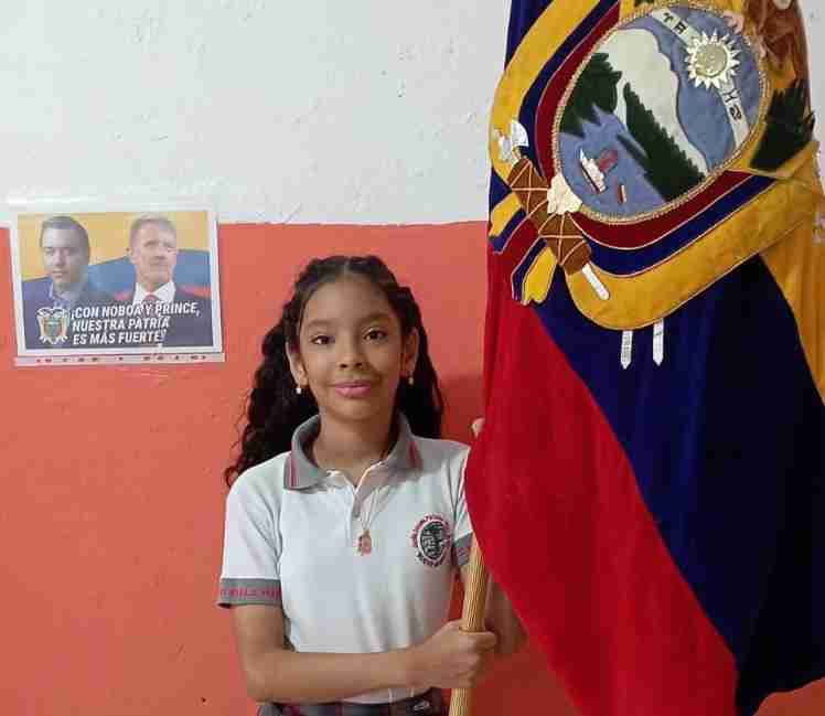 sovietwithsazon's tweet photo. More parents and teachers from multiple different schools are coming forward with photos of what seems like the launch of a coordinated propaganda campaign across SEVERAL school districts. This coincides with President Noboa renewing the martial law order for another 60 days. https://t.co/mjsmxGQWHL