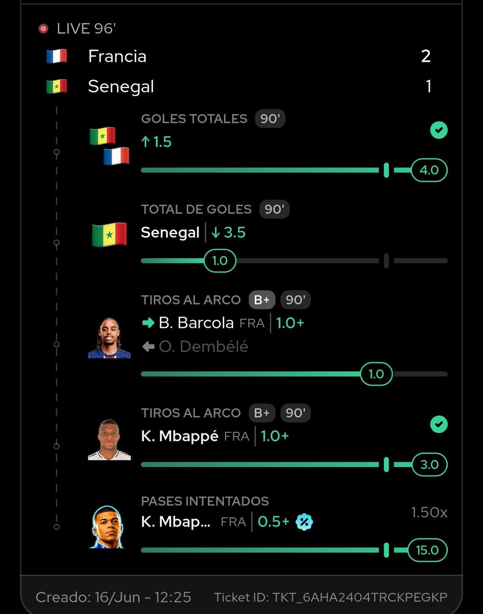 pardeley05's tweet photo. Se nos dieron nuestros 2 picks de FRA VS SEN!! 
#mundialdefútbol #draftea #mbappé #Francia #Senegal https://t.co/WPyazCH5nB