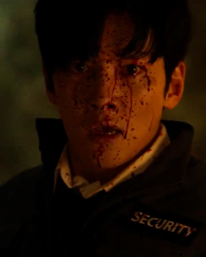 harri_bbo's tweet photo. 이렇게 소년의 얼굴로 눈가 붉어져서 눈물 맺혀있는 남자 안 사랑할 수 있다고 ?
지창욱 피범벅 얼굴 속의 눈물을 봐줘 https://t.co/YQmNuZkwbq