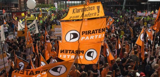 MesoAnglic's tweet photo. In the era of AI it's easy to forget just how hyped up the Internet was. There was this techno-optimist streak in the 2000s-early 2010s that the Internet would change everything. Pirate Parties that focused on Internet issues, the Arab Spring as "Twitter Revolution" https://t.co/dbO9RS7VwU