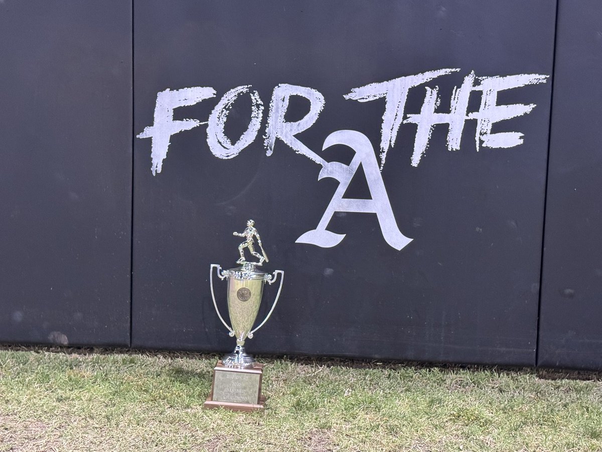AtleeBaseball's tweet photo. Raise the 🏴‍☠️!!! The trophy stays at The A for the 3rd straight year!!! Regional Champions behind @ChaseBlumberg 6IP 3H 0R, @BarrettBucholz 3-3 2B 3B 3R 2RBI, @molloy_cooper 2-4 3RBI, @DillaneJD813 2-3 2B R, @Costanzo5Ryan 2-4 3-3 RBI https://t.co/9MQWdBZBW4