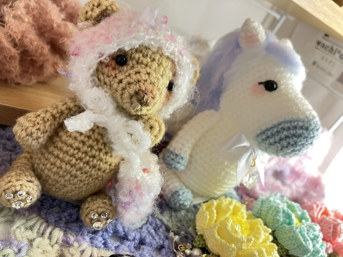 Alice_caravan's tweet photo. お店開けました🕍

委託作家様紹介✨
編みぐるみ
wachi  deco

営業時間　11:00〜19:00

定休日　　毎週木曜日　
　　　　　第２第４水曜日
場所　　　群馬県前橋市川原町1-29-1

#雑貨屋　#委託販売  #群馬県　#前橋　#バンドメイド　#編みぐるみ https://t.co/7g2KgGMV0d