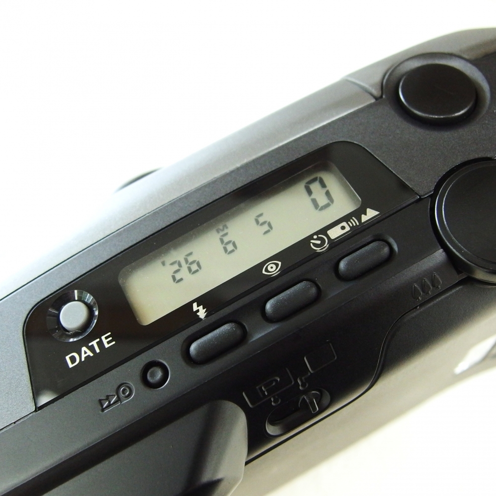 champcamera's tweet photo. PENTAX #ESPIO115M ￥14,800 by #たまプラーザ 店 

1996年に発売された人気のESPIOシリーズ！
38㎜-115㎜の中望遠���ンズ搭載でスナップや風景写真にオススメです☆
DATEは2030年まで対応なので現在の日付が写し込めます！

#フィルムカメラ #田園都市線
https://t.co/8R8JuH7xEV https://t.co/guNUH5z8AG