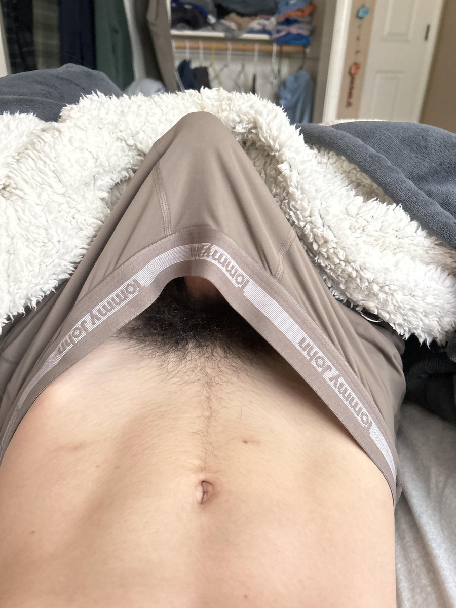 Fernanezz's tweet photo. I need a handsome boy to help me out https://t.co/2ZwH2CNTav