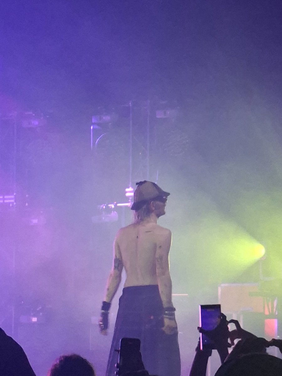 kazzeroo_'s tweet photo. Joost in London tonight 💖 https://t.co/MATBEBJnxz