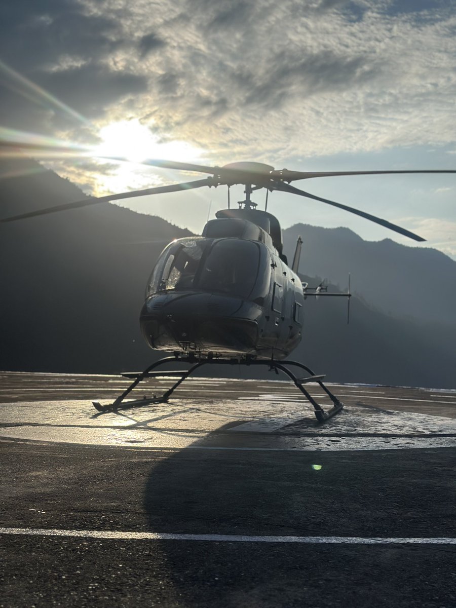 nitinwelde's tweet photo. -#TGIF
- Thank God I Fly 
- You see that snow clad peak , Mahadev resides there. Jai Shree Kedar.
- All set , ready to go.
- I have been blessed to operate in this sector.
My routine interactions with Yatris tells me one of the most important things ( among the many ) 
* Yatra pe ho , “ just surrender karo , surrender to what is happening around you. There is very little you can control ( though you may think otherwise) 

Baki , all is good in Chardham Valley. 

#pilotlife #gratitude