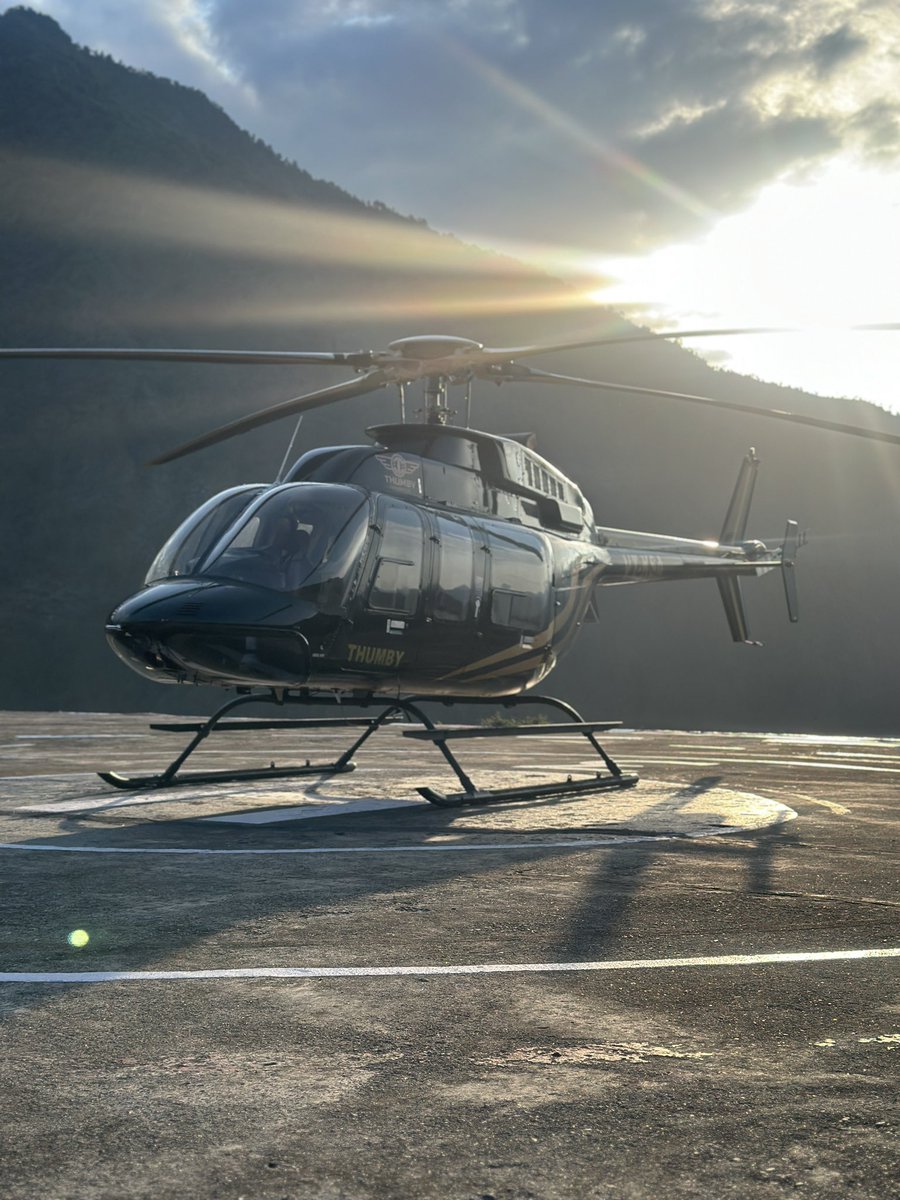 nitinwelde's tweet photo. -#TGIF
- Thank God I Fly 
- You see that snow clad peak , Mahadev resides there. Jai Shree Kedar.
- All set , ready to go.
- I have been blessed to operate in this sector.
My routine interactions with Yatris tells me one of the most important things ( among the many ) 
* Yatra pe ho , “ just surrender karo , surrender to what is happening around you. There is very little you can control ( though you may think otherwise) 

Baki , all is good in Chardham Valley. 

#pilotlife #gratitude