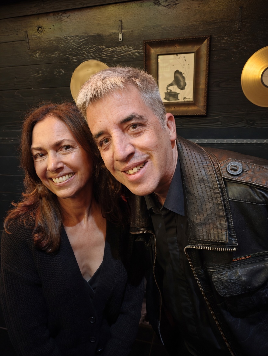 christdecabo's tweet photo. @lucyshow11 Susanna Hoffs is my favorite. https://t.co/xgeg3ijGYf
