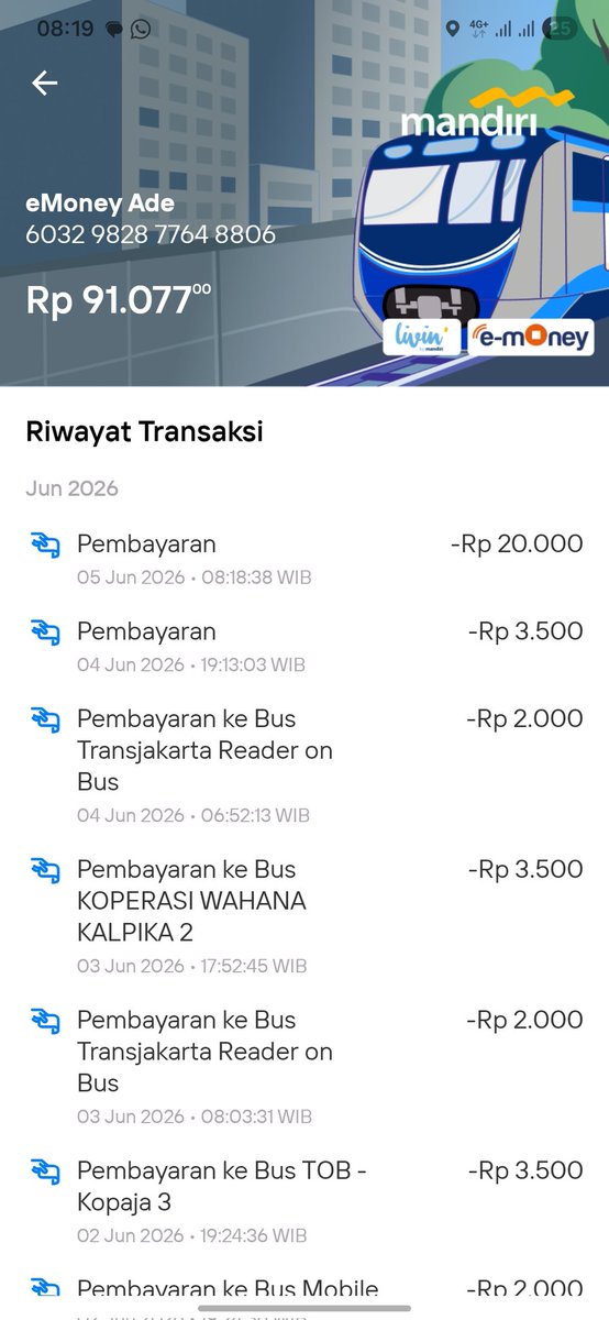 evitalaura95's tweet photo. Kak, saya tadinya mau tapout sehabis turun 7C di Cibubur.. kata petugasnya bs langsung aja di tap di mesin yg mmg lg tunggu RoyalTrans. Kenapa kepotong 20rb???😭 @PT_Transjakarta https://t.co/HW7gK154Cd