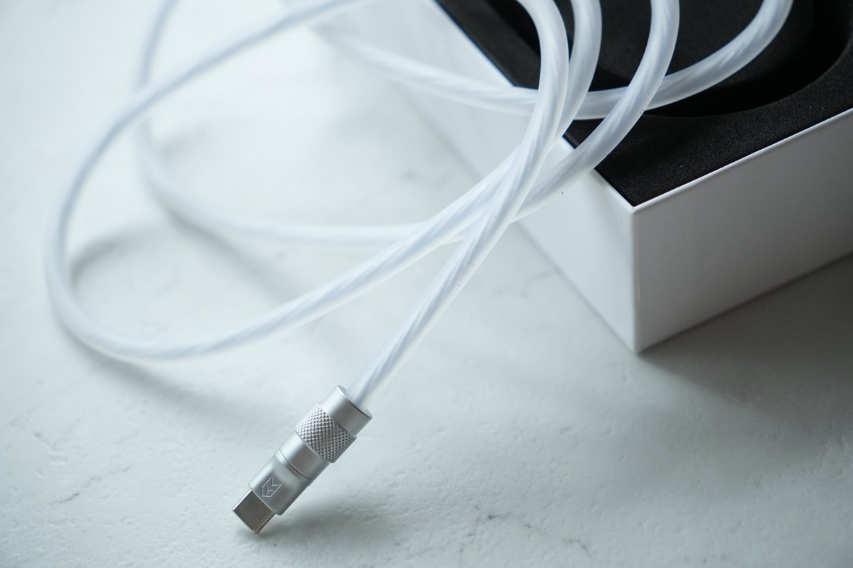 Chiinee22's tweet photo. 【X-RAY】Cable by Wired In
#HYPESHOP #WiredIn #desksetup https://t.co/NsMjDLQ7YM
