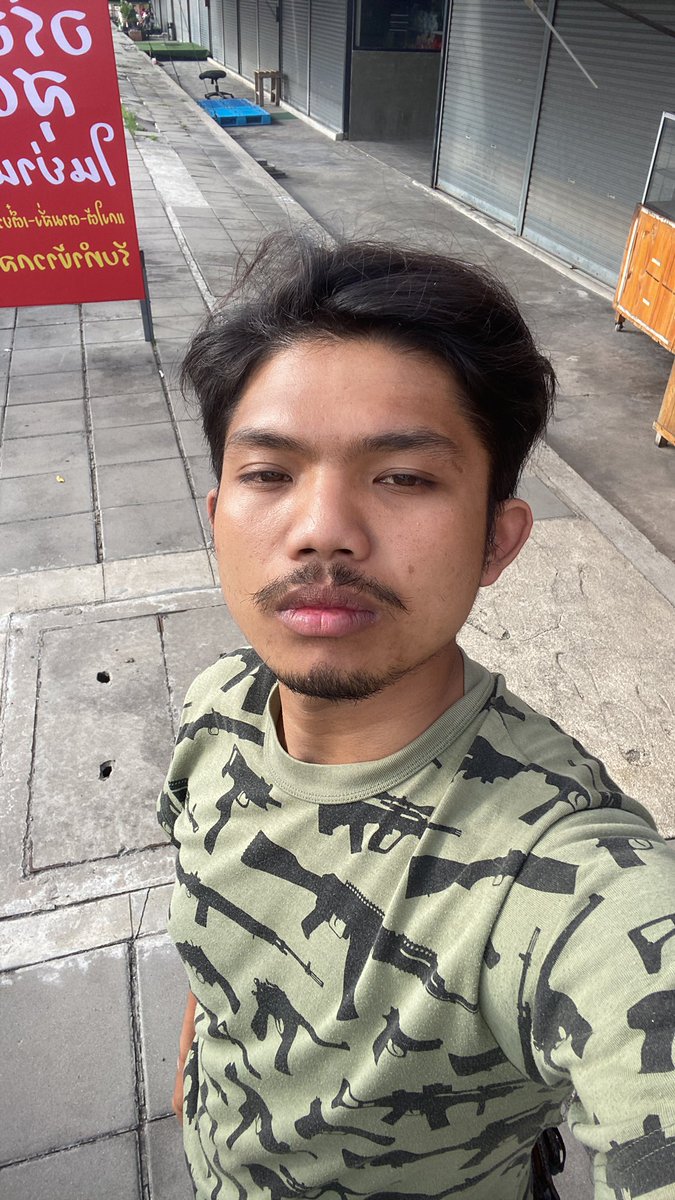 จะยัดให้รู้เจ็ก tweet media