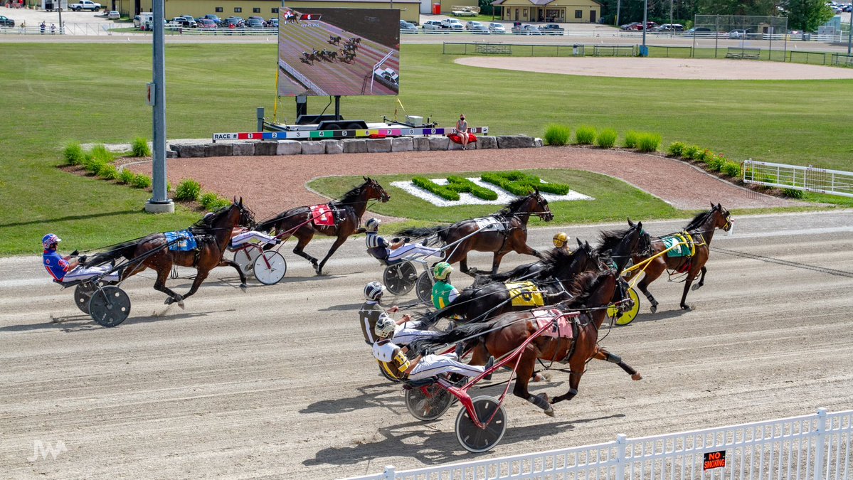 HRaceway's tweet photo. The 2026 Season gets underway this Saturday! #OpeningDay 

⏰| 1:30 p.m. ET
🔢| 10 Races
🏆| Prospect Series 

Watch and wager on @HPIbet https://t.co/4TLyZEXRGE