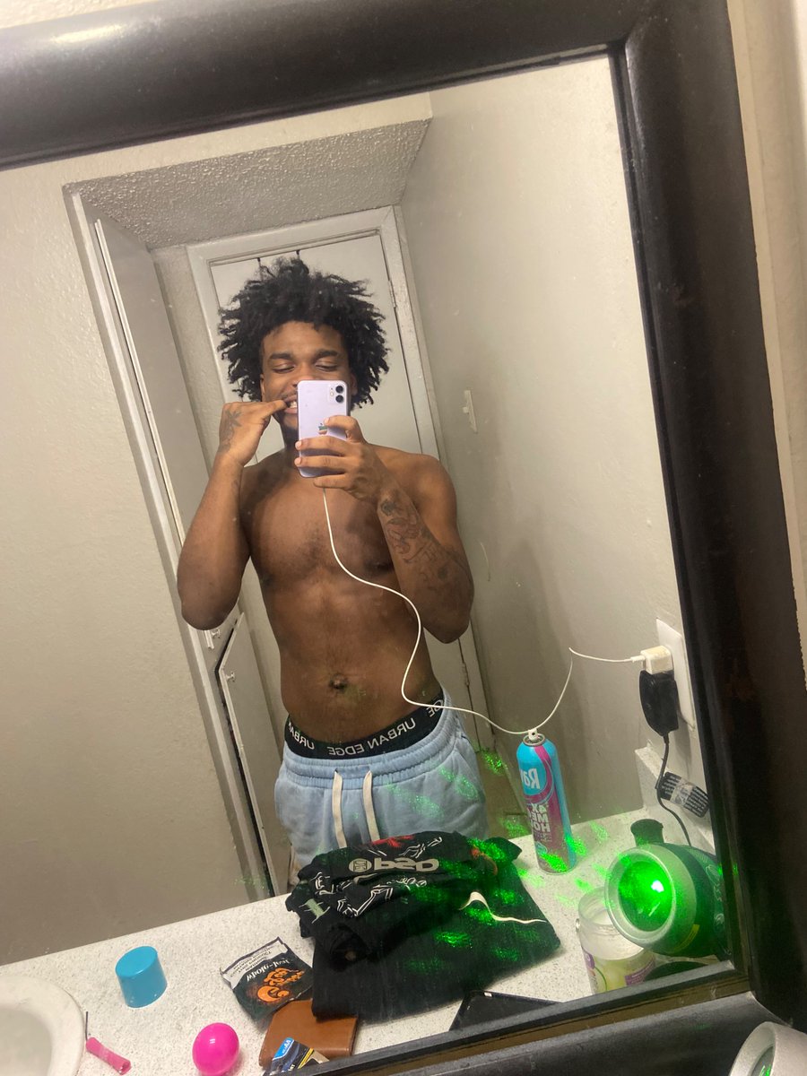 214 Shitt tweet media