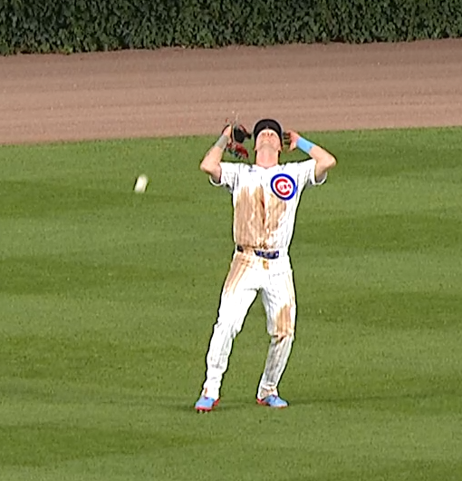 Brewrers's tweet photo. THEY SAID HE'S THE BEST TO EVER DO IT IN CENTER FIELD!!!!!!!!! https://t.co/r9Ju9bp8PN