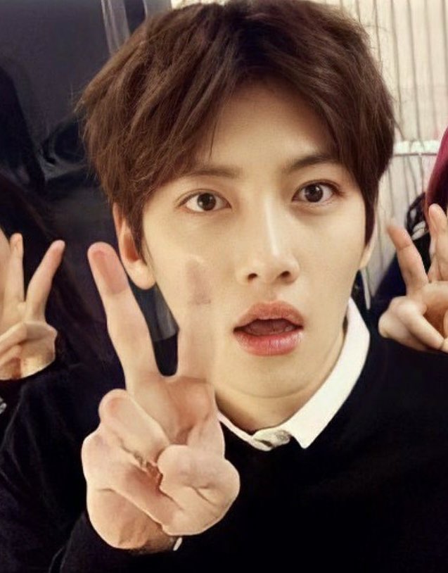 lovestruck1987's tweet photo. 안광미남 지창욱 https://t.co/pHF8NUWFvt