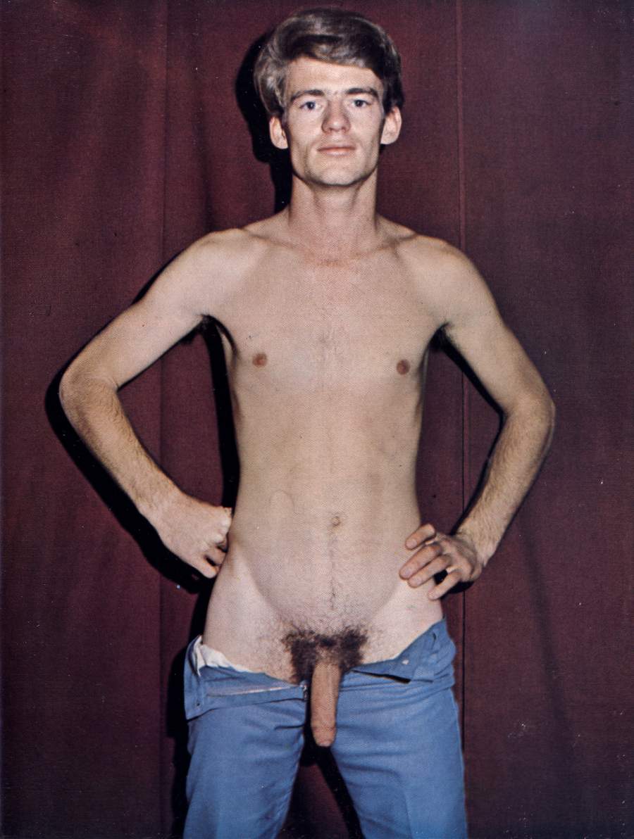 creatureblackl1's tweet photo. Ron Gardner [Photographer Unknown] Location Unknown, 1970 or so #rongardner #vintagemen #uncut https://t.co/VKhLVVQafI