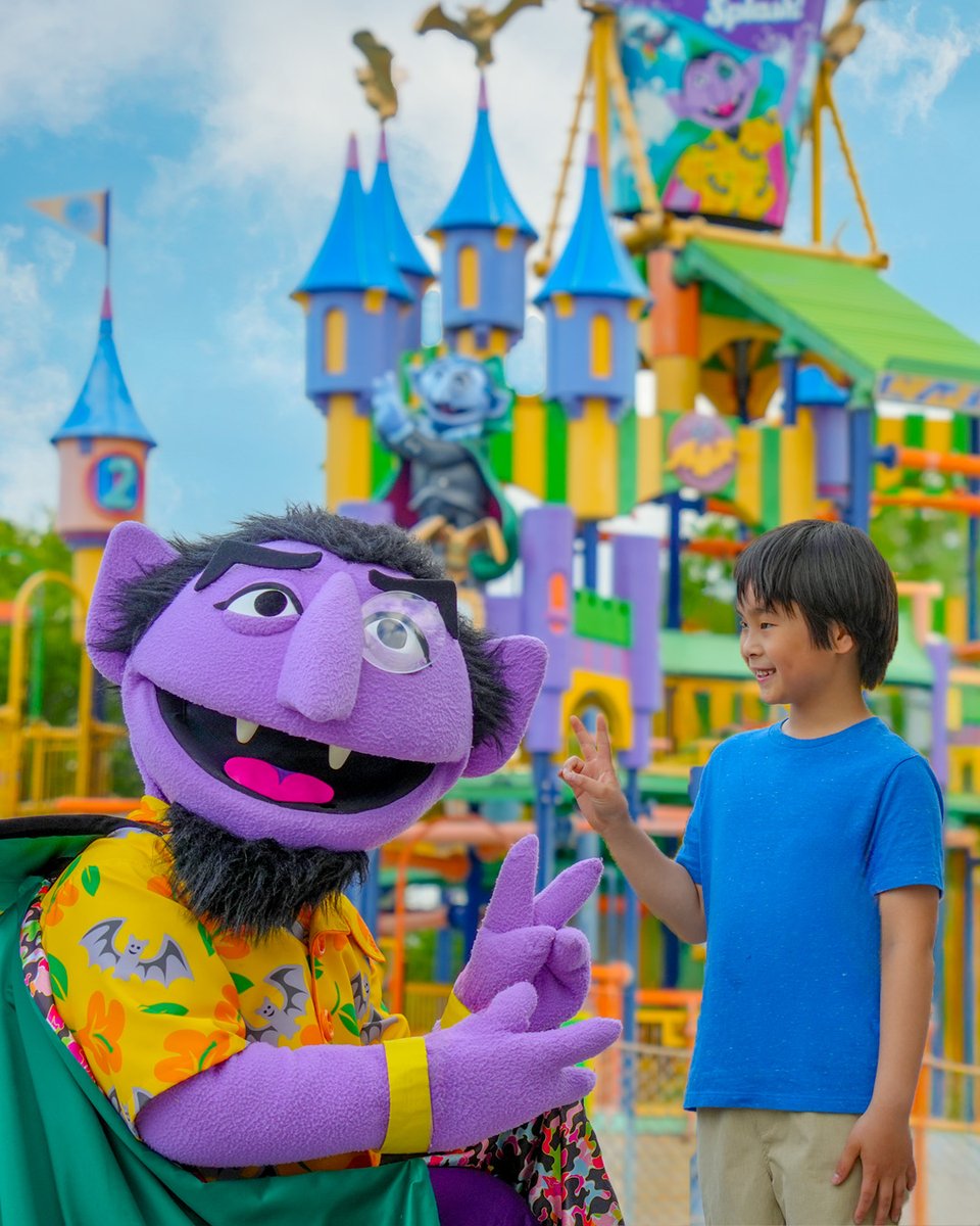 SesamePlace tweet picture