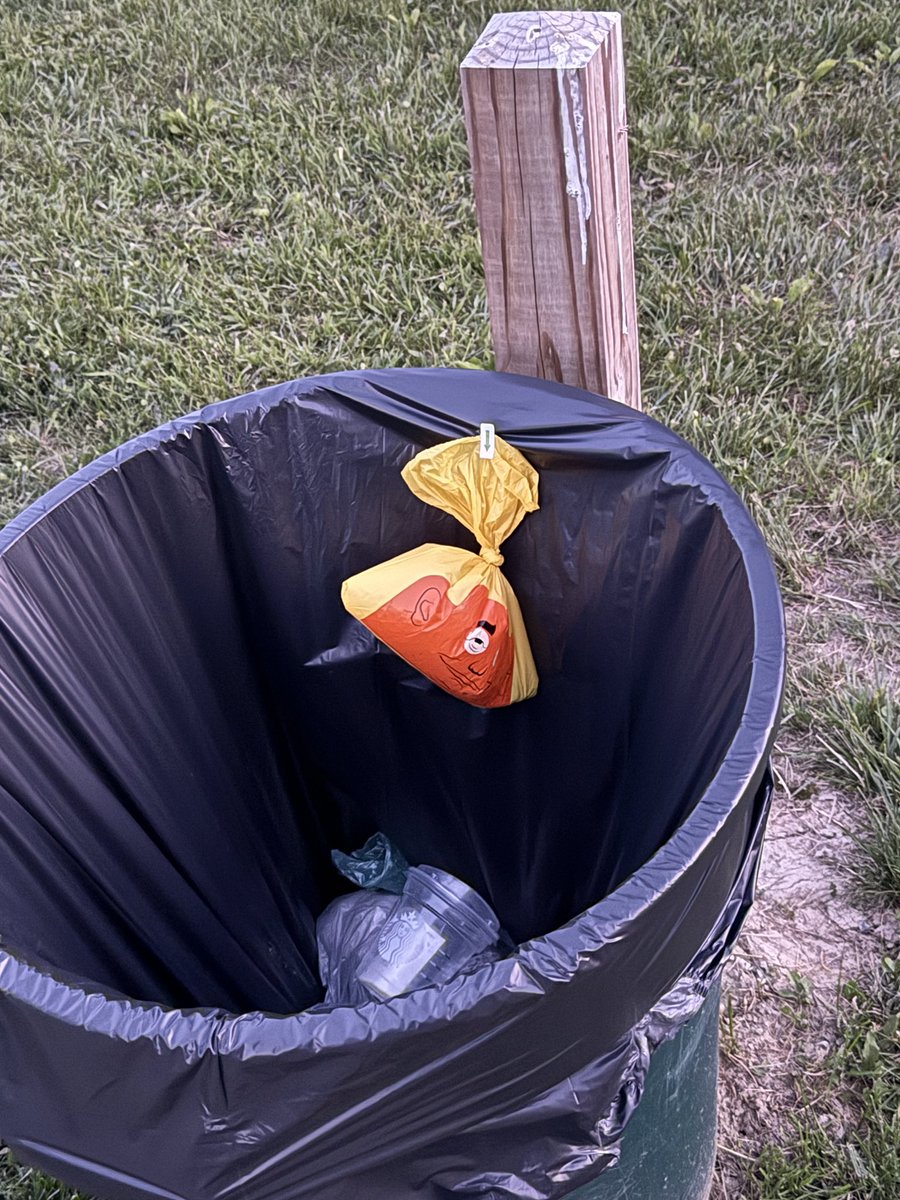Mortification77's tweet photo. @AZ_Brittney @Smapsley @GDPsychiatrist @JentheWoz Decided to keep a couple spare pieces of tape in my 💩 bags to stick them into view for an added statement. https://t.co/bVSdow7Erm