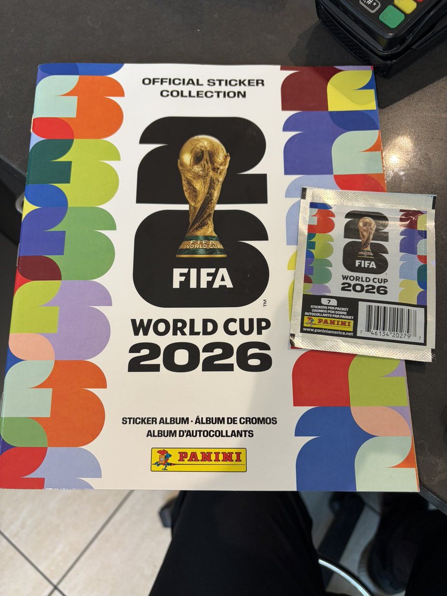 MattBInYYC's tweet photo. I find the sticker book fun and I get to meet a lot of people trading https://t.co/xW02zQEU0G