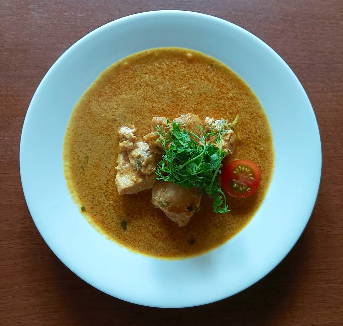 thanjaimeals's tweet photo. 日替わりカレー (Today's Curry)
Malabar chicken curry🌶
マラバール風チキンカレー(中辛)

※各種カレーは＋¥300で他のランチメニューに追加可能

※ノンベジミールスご注文の方は、チキンorマトンの選択時に日替わりカレーも選択OK

本日もランチより営業します

#Thanjaimeals #タンジャイミールス https://t.co/99aRbmLam1